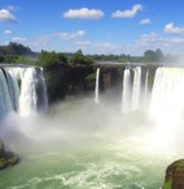 Wasserfälle von Iguazú: Naturgewalt zwischen Argentinien und Brasilien